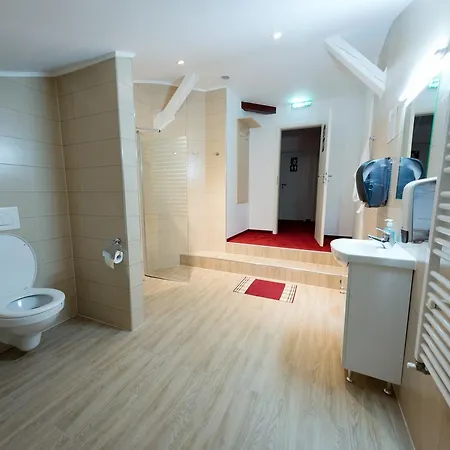 Casa Luna Rosa Hostel *