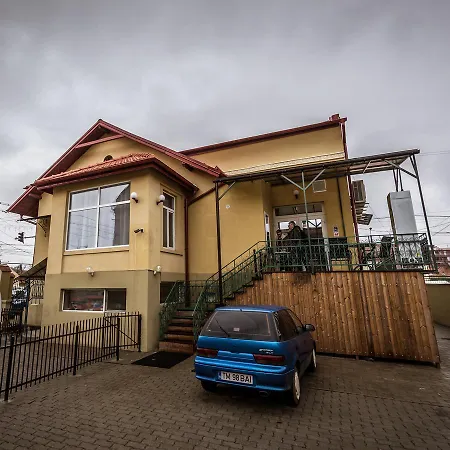 Casa Luna Rosa *